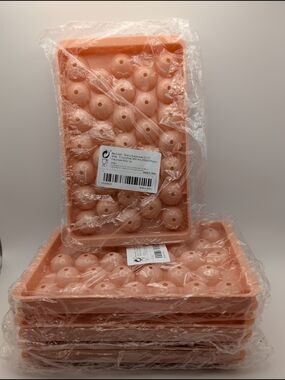 4 New Pink Round Ice Cube Plastic Molds